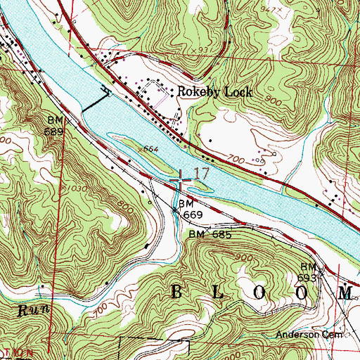 Topographic Map of Island Run, OH