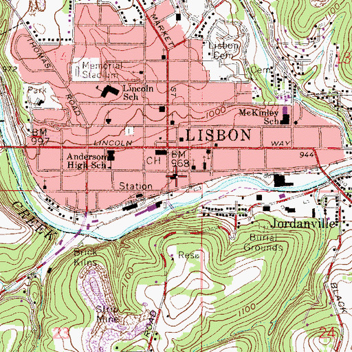 Topographic Map of First United Methodist Church of Lisbon, OH