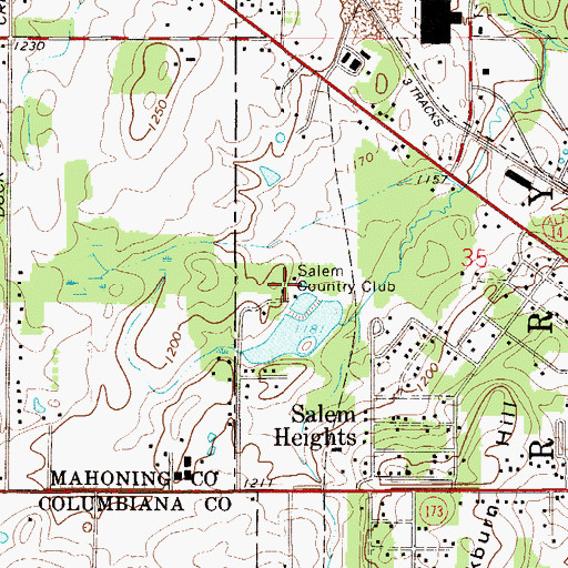 Topographic Map of Salem Country Club, OH
