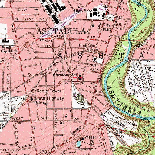 Topographic Map of Chestnut Elementary School, OH