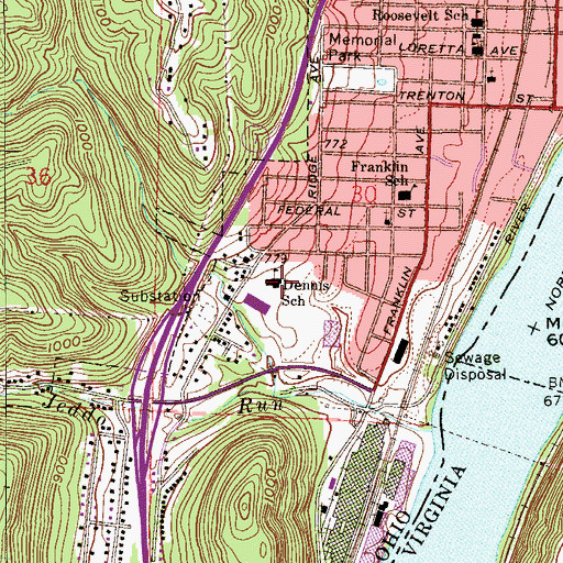 Topographic Map of S C Dennis Elementary School, OH