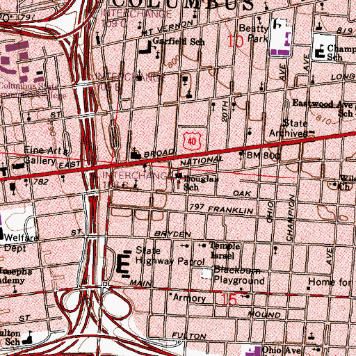 Topographic Map of Douglas Alternative Elementary School, OH