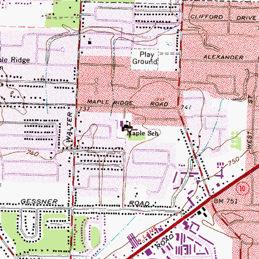 Topographic Map of Maple Intermediate School, OH
