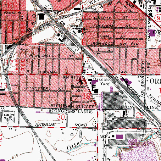 Topographic Map of Oakdale Elementary School, OH