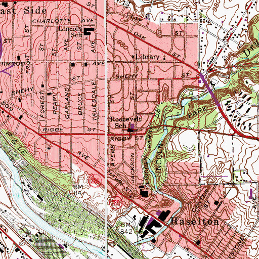 Topographic Map of Roosevelt Elementary School, OH