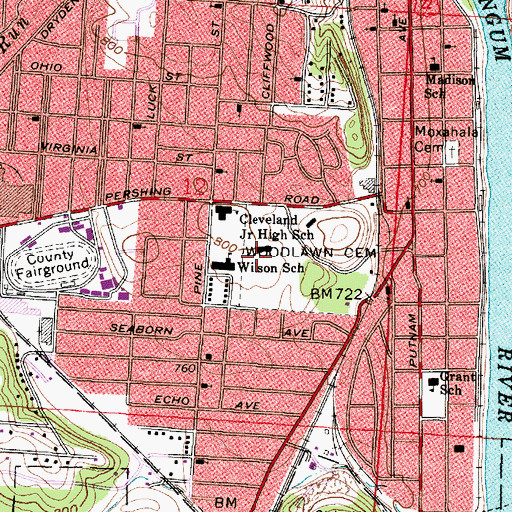 Topographic Map of Wilson Elementary School, OH