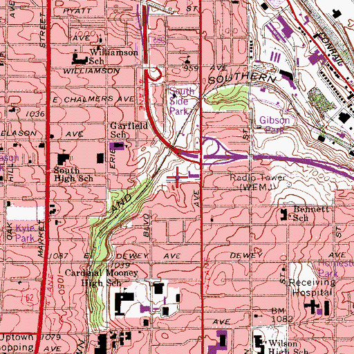 Topographic Map of WBBG-FM (Youngstown), OH