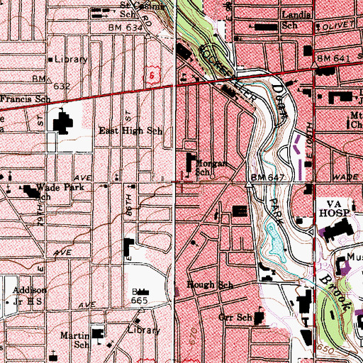 Topographic Map of Glenville Church of Christ, OH
