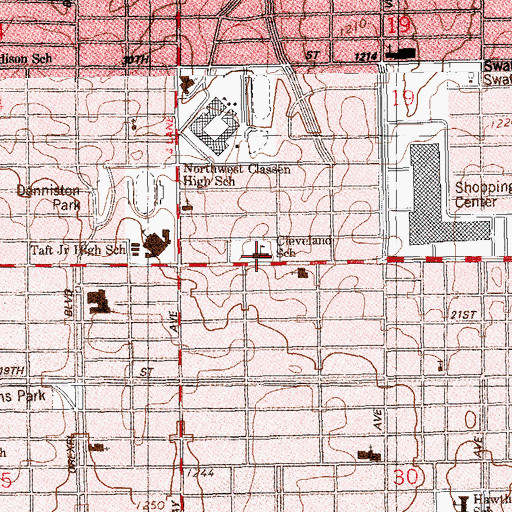 Topographic Map of Cleveland Elementary School, OK