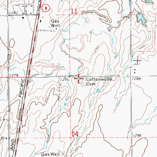 Topographic Map of Cottonwood Cemetery, OK