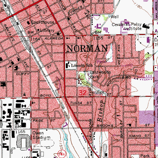 Topographic Map of Eastwoods Park, OK