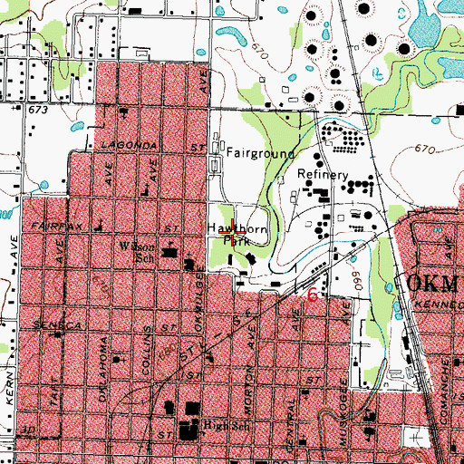 Topographic Map of Hawthorn Park, OK