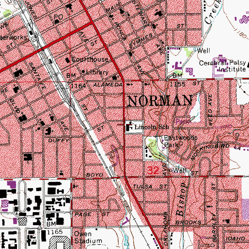 Topographic Map of Lincoln Elementary School, OK