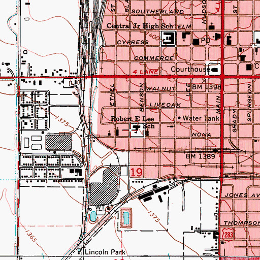 Topographic Map of Robert E Lee School, OK