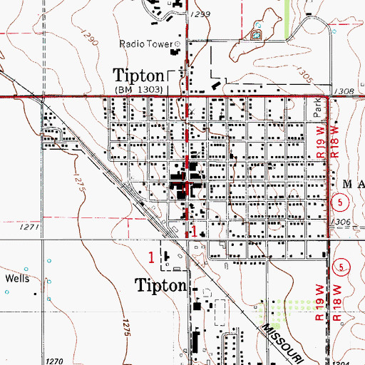 Topographic Map of Tipton, OK