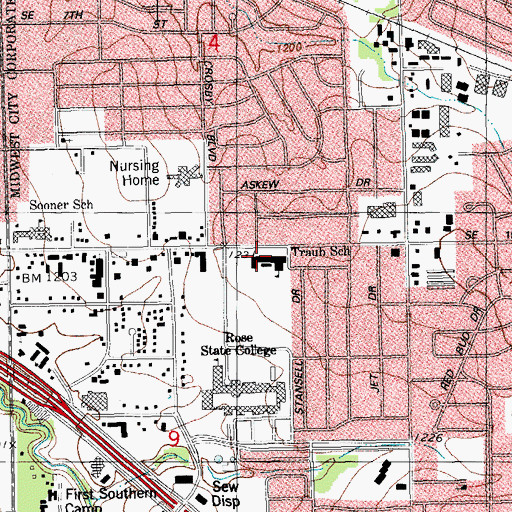 Topographic Map of Traub Elementary School, OK