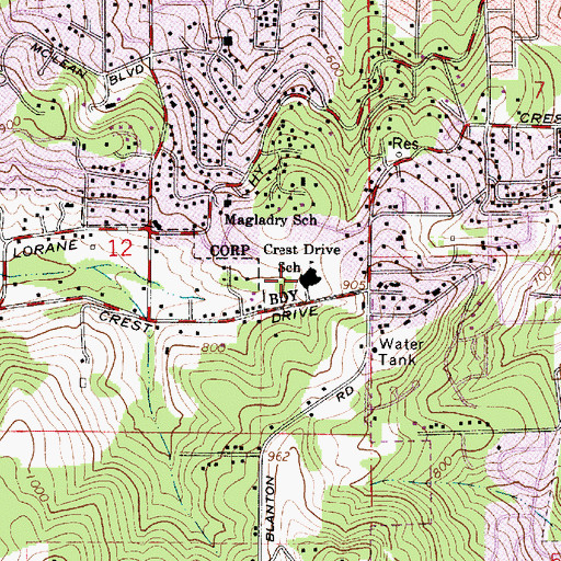 Topographic Map of Crest Drive Elementary School, OR