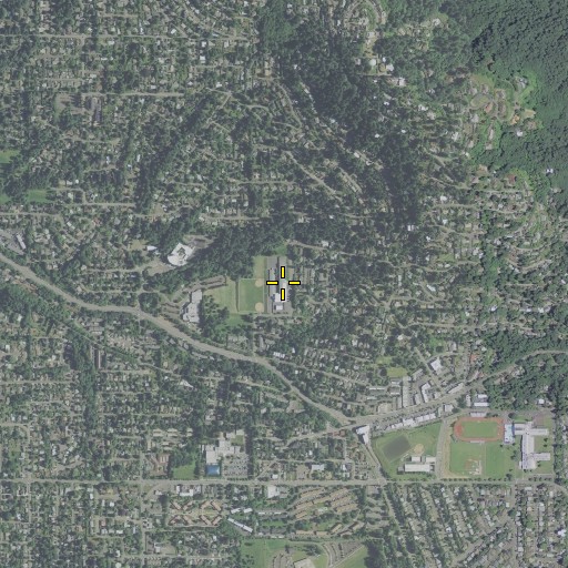 Aerial/Satellite Image of Gray Middle School, OR
