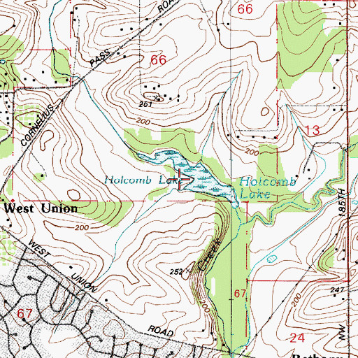 Topographic Map of Holcomb Lake, OR
