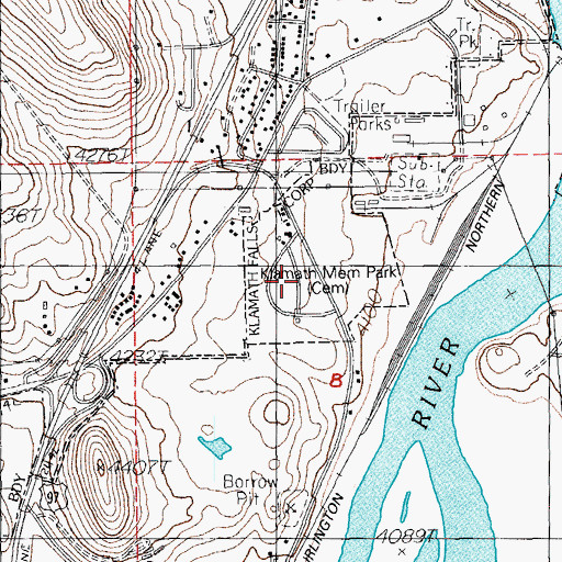 Topographic Map of Klamath Memorial Park, OR