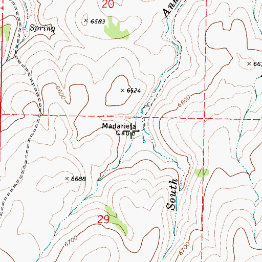 Topographic Map of Madarieta Cabin, OR
