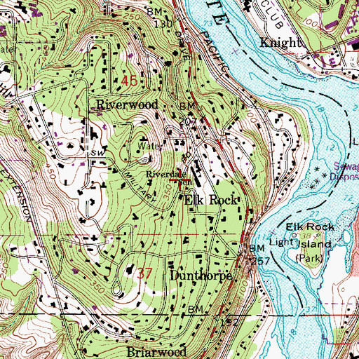 Topographic Map of Riverdale Grade School, OR