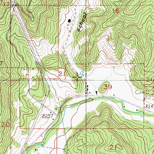 Topographic Map of School Hollow, OR