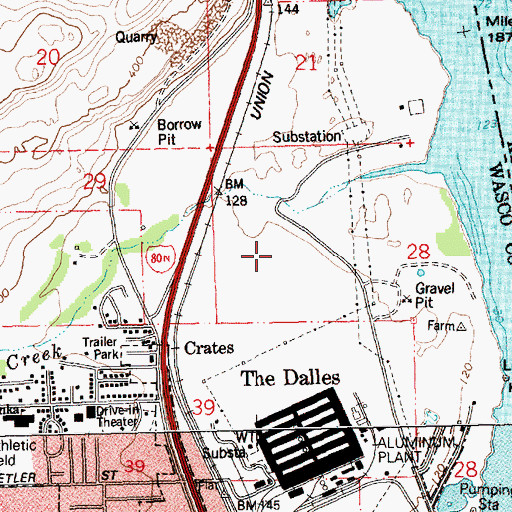 Topographic Map of Chenoweth Flat, OR