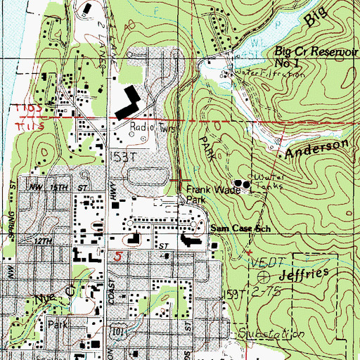 Topographic Map of Frank Wade Park, OR