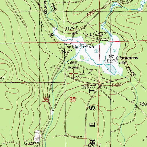 Topographic Map of Clackamas Lake Recreation Site, OR