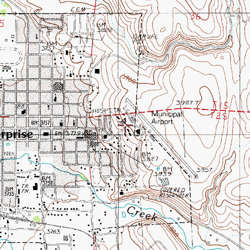 Topographic Map of Enterprise Municipal Airport, OR