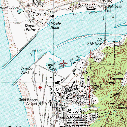 Topographic Map of Gold Beach Boat Launch, OR