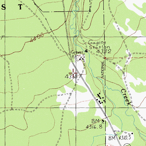 Topographic Map of Annie Creek Sno-Park, OR