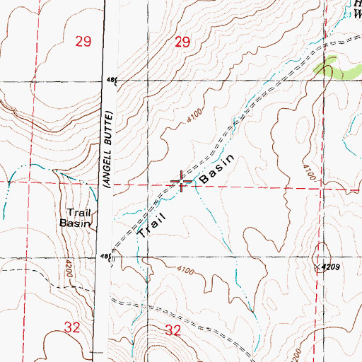 Topographic Map of Trail Basin, OR