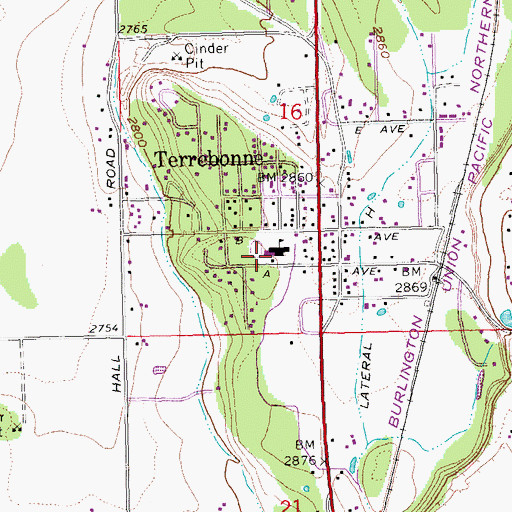 Topographic Map of Terrebonne Community School, OR