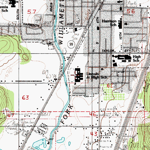 Topographic Map of Lincoln Middle School, OR