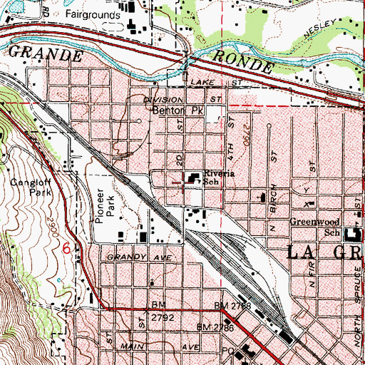 Topographic Map of Riveria School (historical), OR