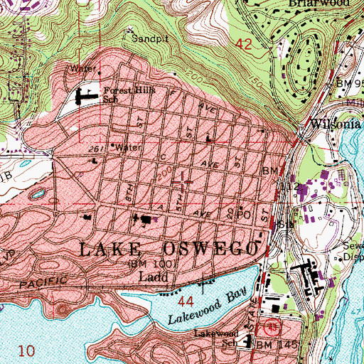 Topographic Map of Lake Oswego Post Office, OR