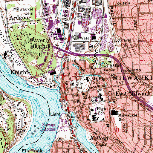 Topographic Map of Milwaukie Post Office, OR