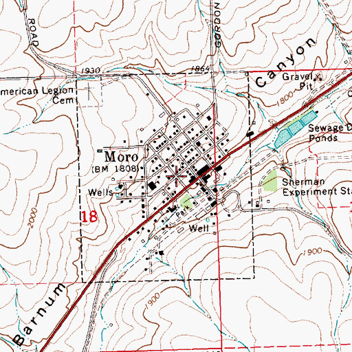Topographic Map of Moro Post Office, OR