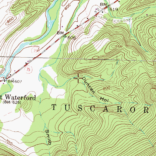 Topographic Map of Duncan Hollow, PA