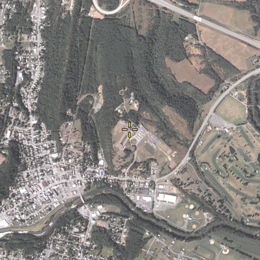 Aerial/Satellite Image of Everett Area Middle / High School, PA