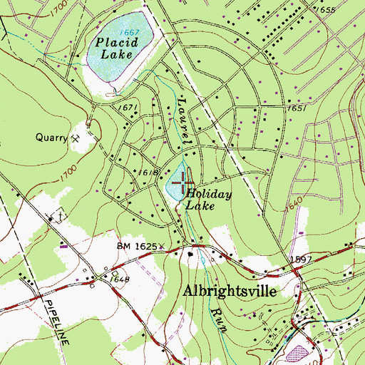 Topographic Map of Holiday Lake, PA