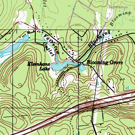 Topographic Map of Kleinhans Lake, PA