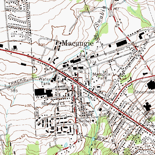 Topographic Map of Macungie, PA