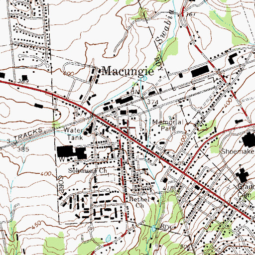 Topographic Map of Macungie, PA