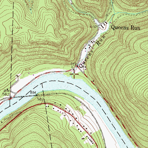 Topographic Map of Queens Run, PA