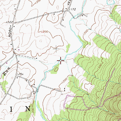 Topographic Map of Swamp Run, PA