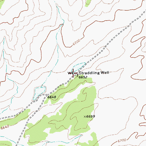 Topographic Map of Stradding Well, AZ