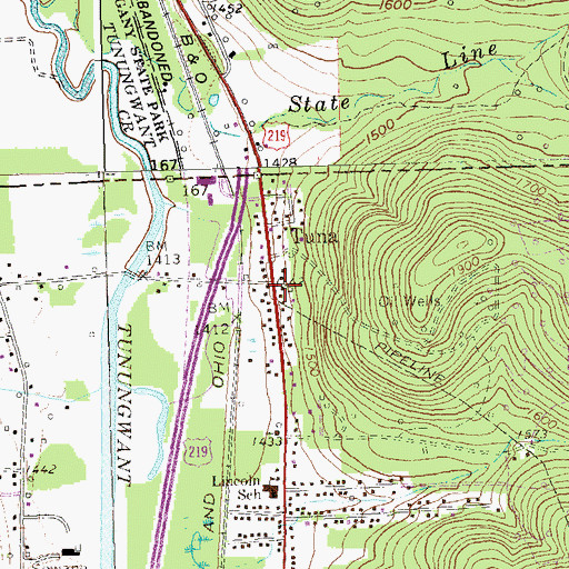 Topographic Map of Tuna, PA